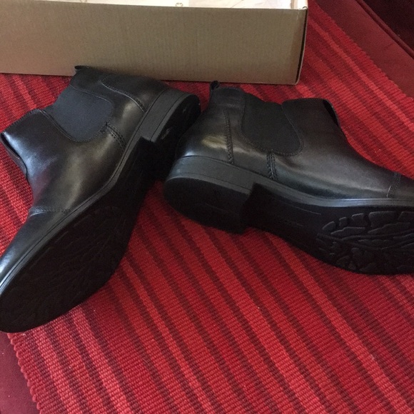 Boots. B-width - Picture 4 of 4